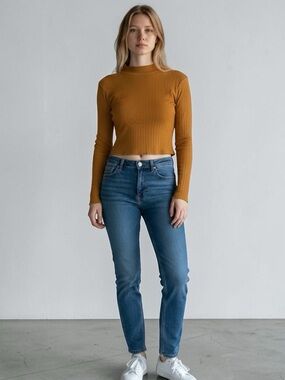 American Eagle Crop top